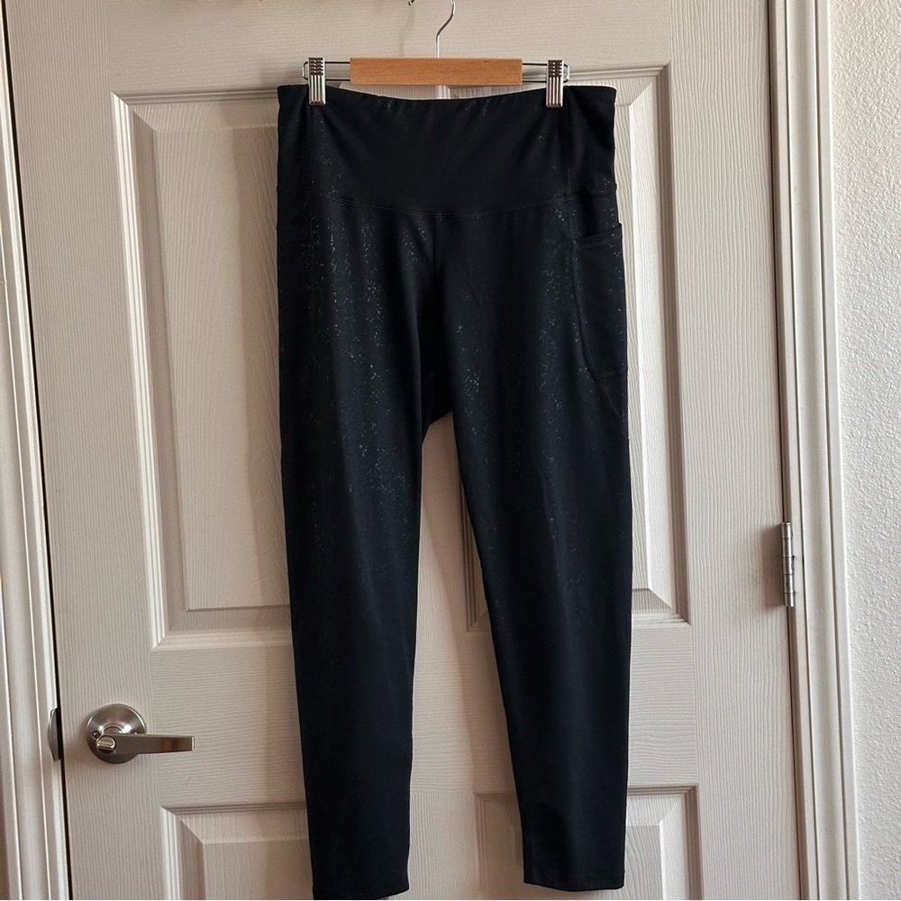 Champion Black with Metallic Print Leggings Women’s Size Large